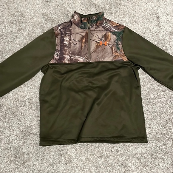 Men’s Under Amour 1/4 Camo Jacket - Picture 1 of 3